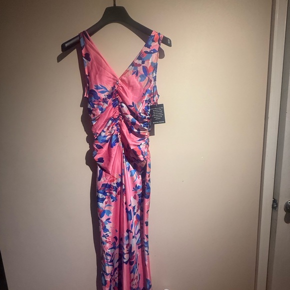 NWT Boston Proper Ruched Sleeveless Floral Maxi Dress Pink Size 10 - Picture 4 of 7